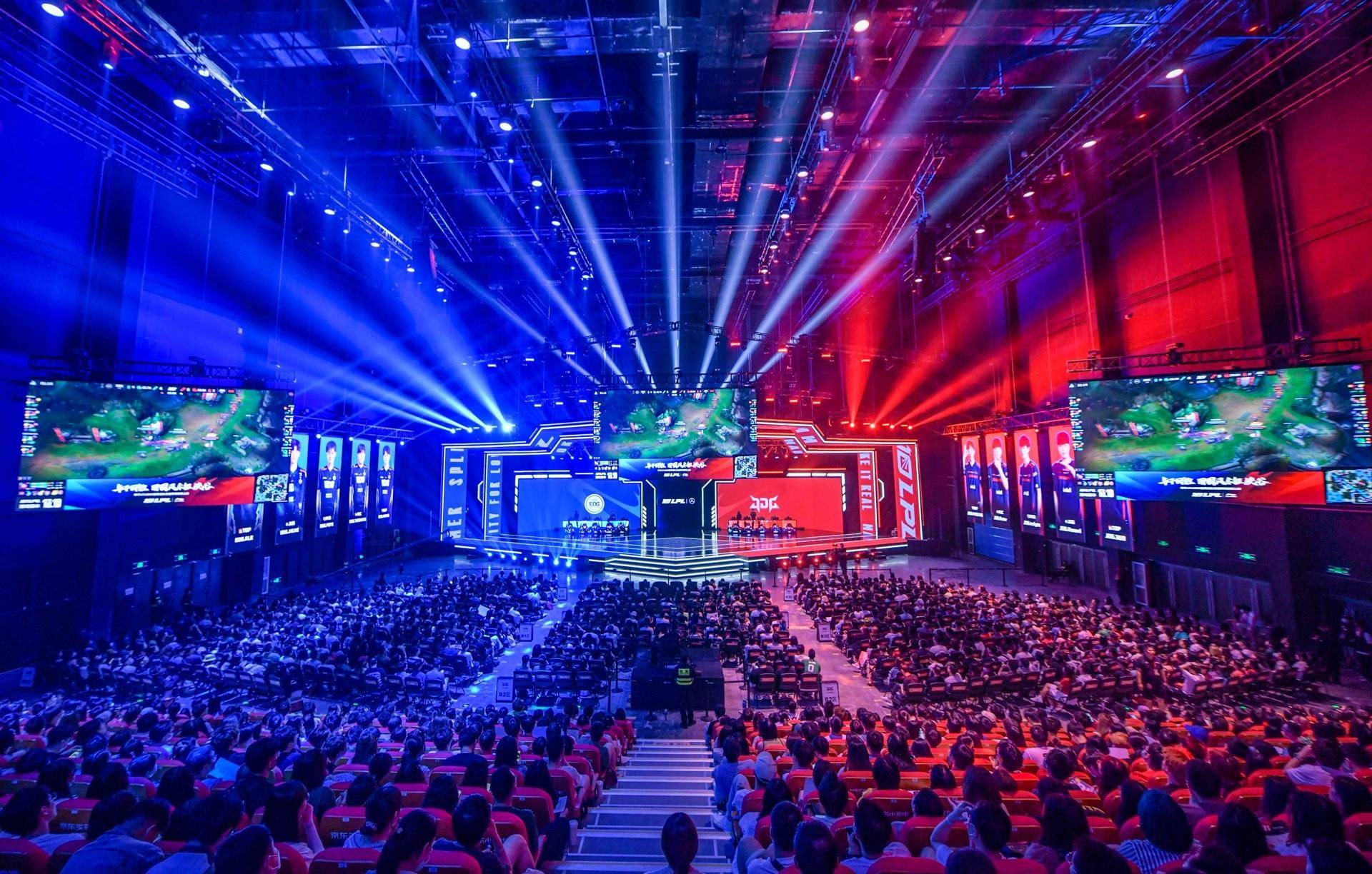 还深刻影响 还深刻影响