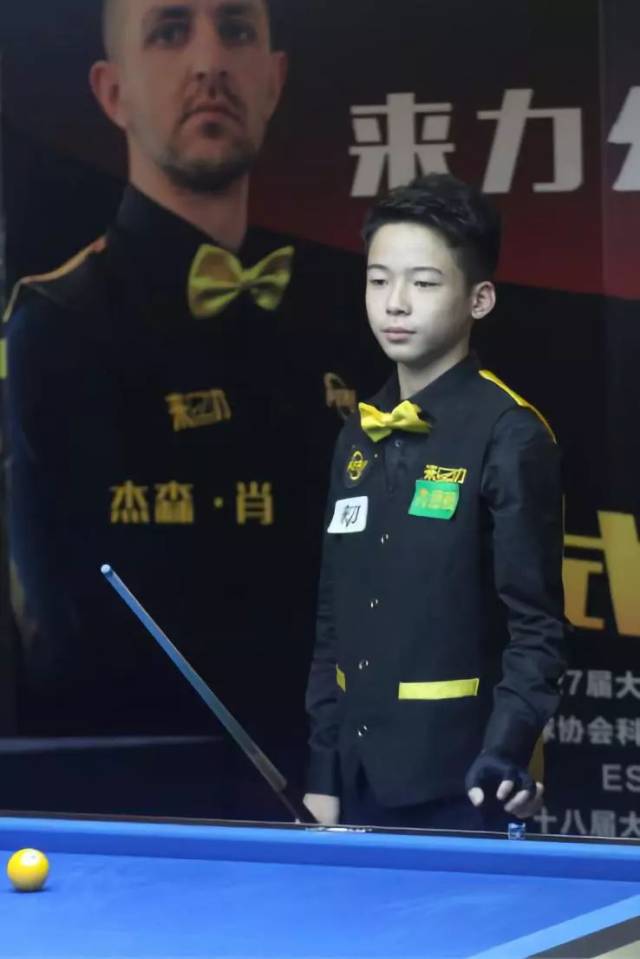 的挥棒迟疑 的挥棒迟疑